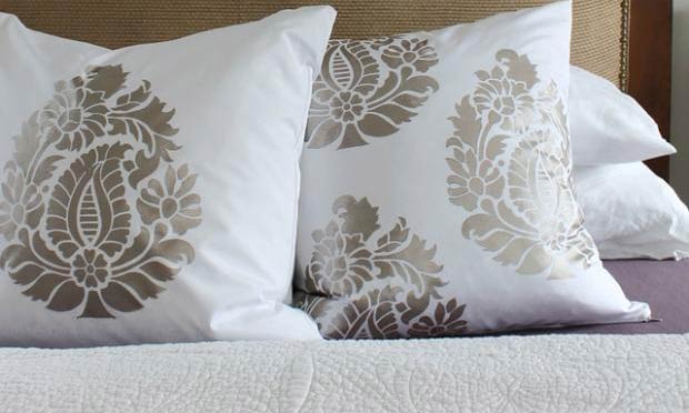 Affordable Bedroom Style with Paisley Stencils