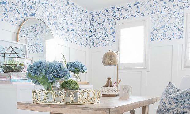 Modern Farmhouse Style with Flower Wall Stencils