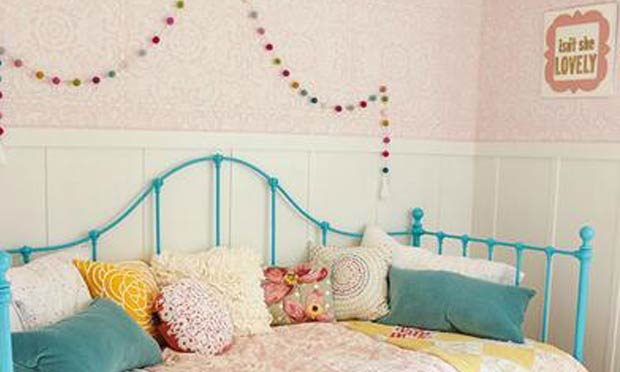 Decorating a Little Girl’s Dream Room with Wall Stencils