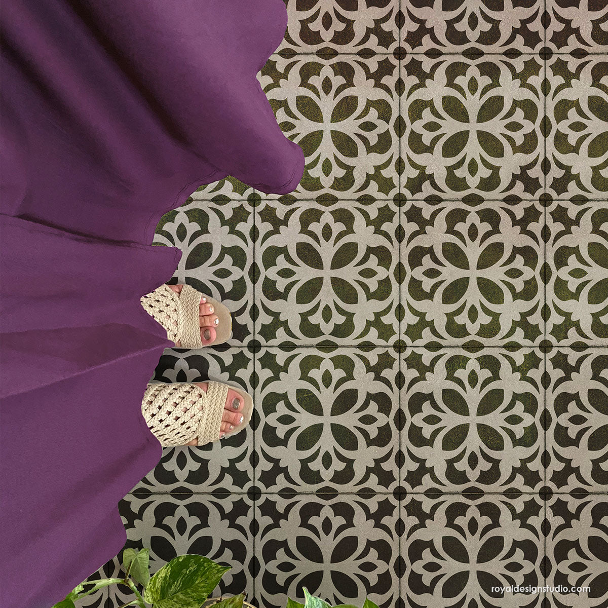 Alicante Tile Stencil