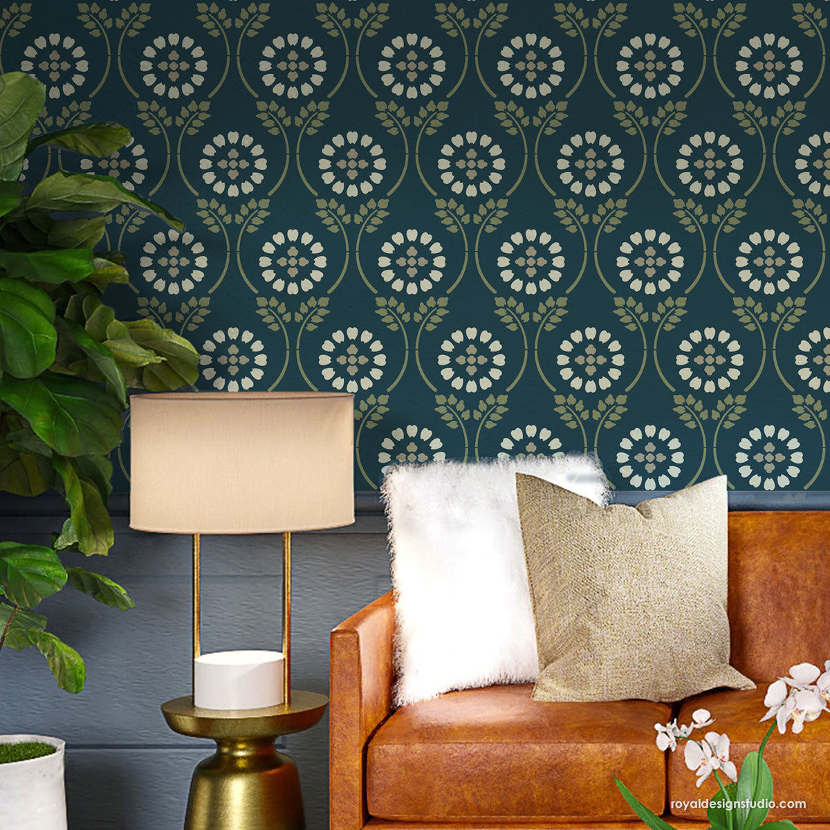 Pretty country floral cottage trellis stencil pattern