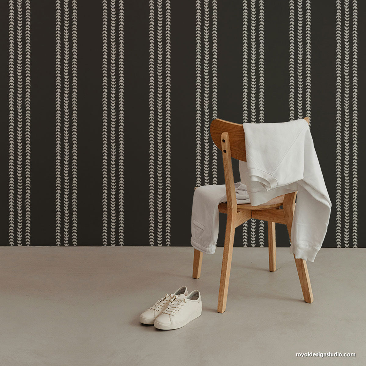 Country Stitching Stripe Wall Stencil