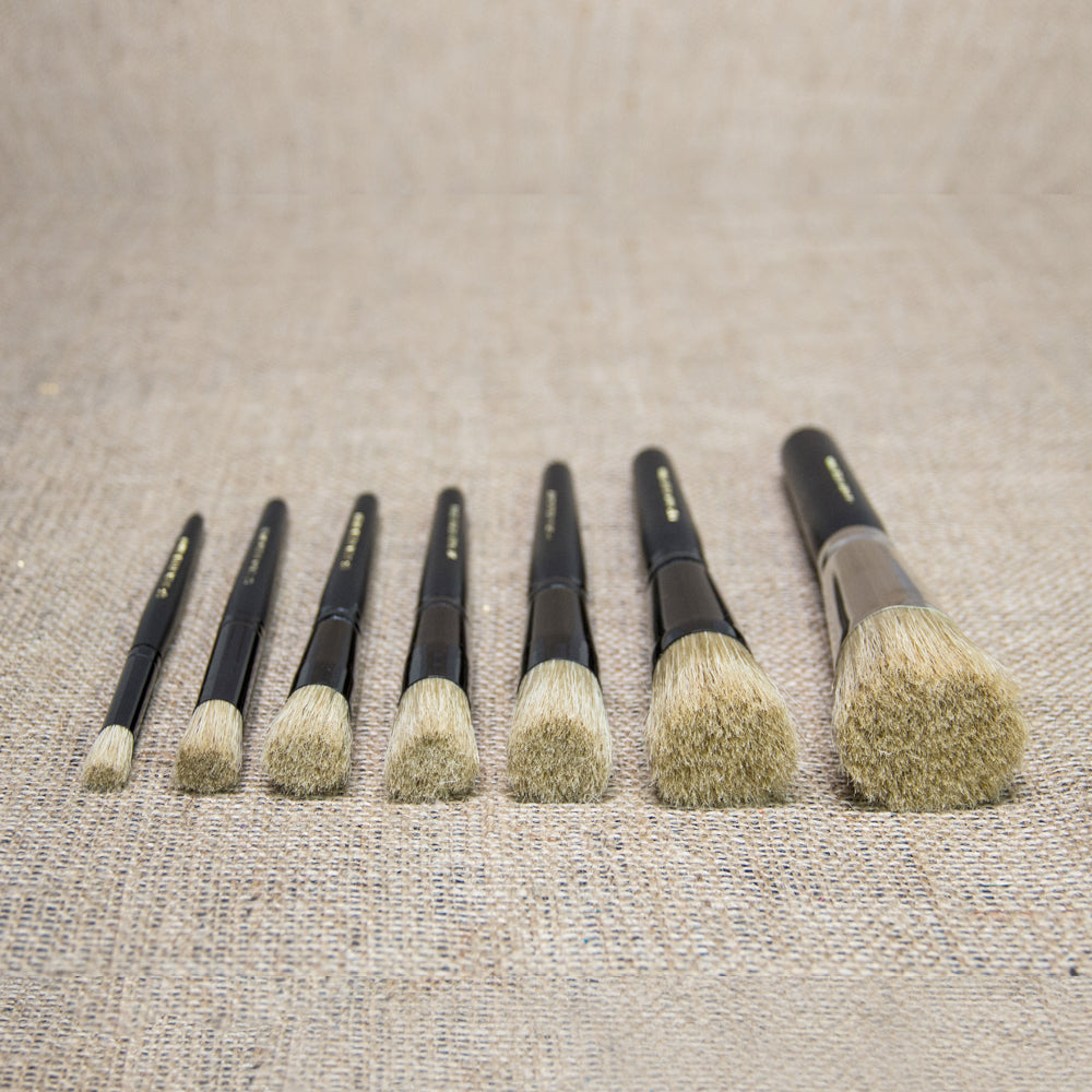 Set of 7 Stencil Brushes