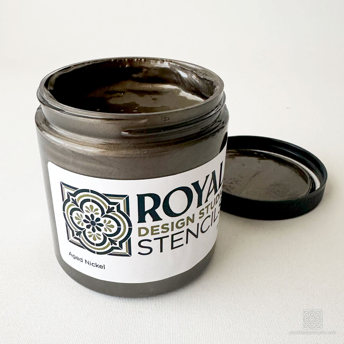 Aged Nickel Stencil Creme