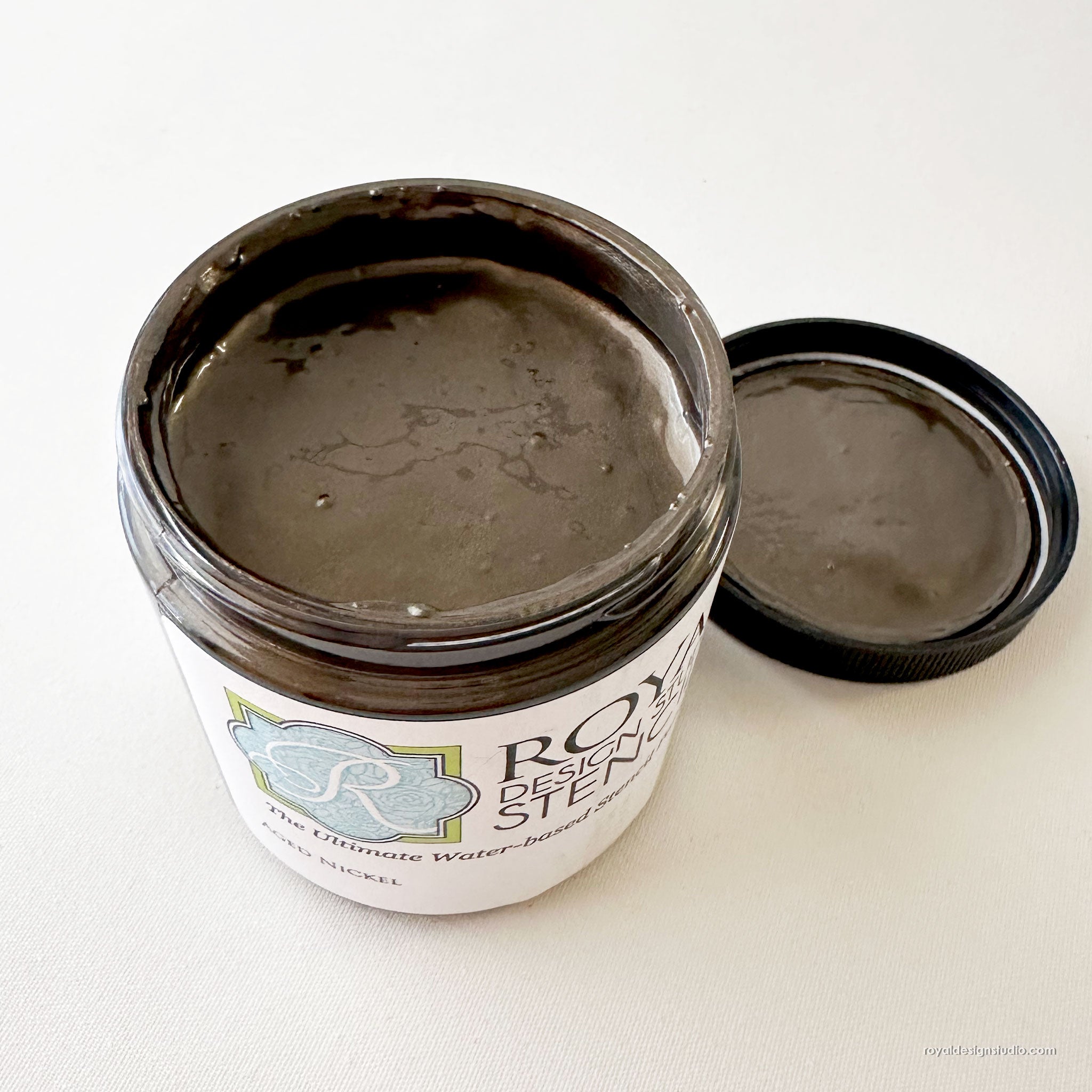 Aged Nickel Stencil Creme