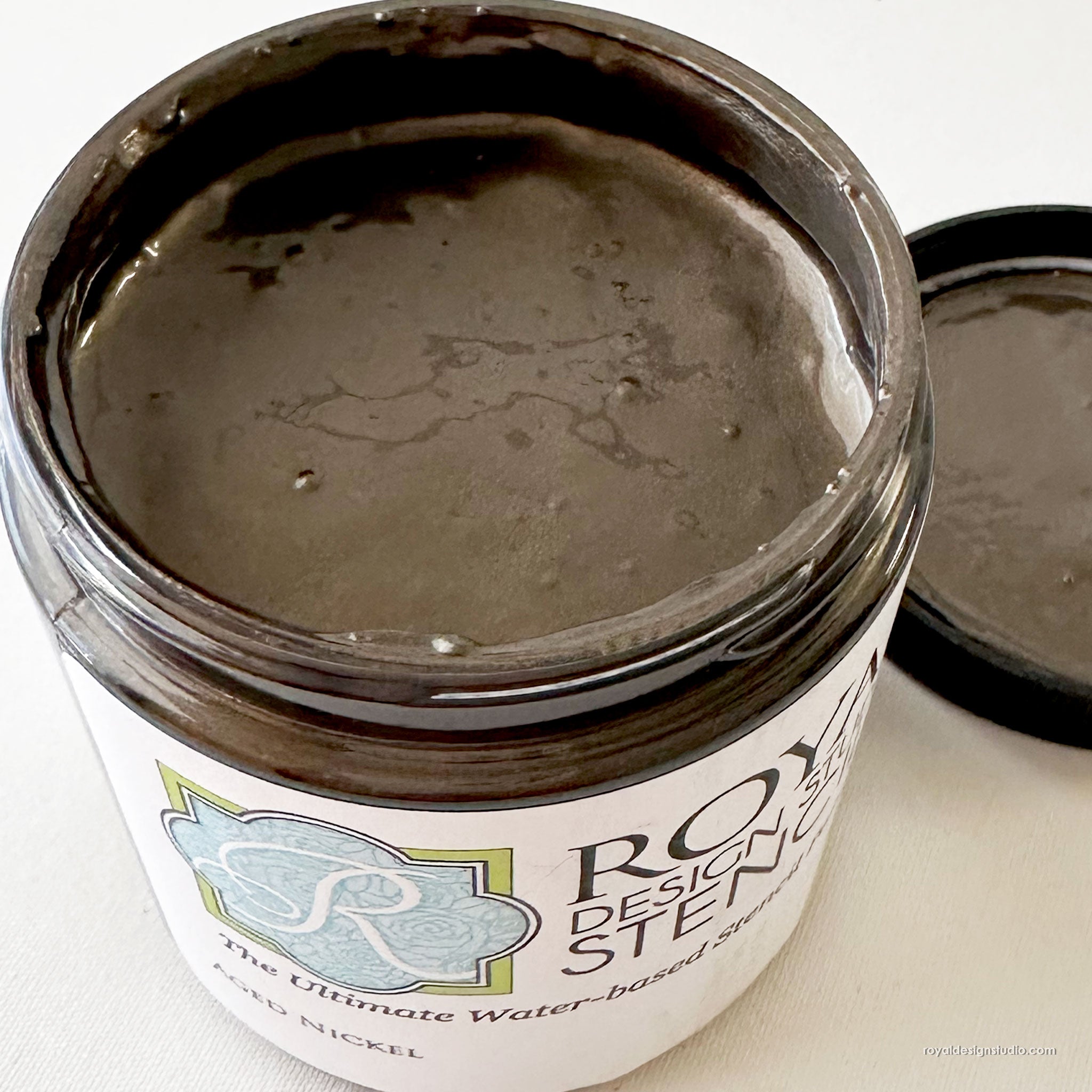 Aged Nickel Stencil Creme