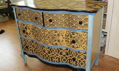 Stencils, Dressers & Drawers, Oh My!