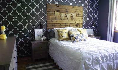 Stenciled Patterns Give Guest Rooms the "Royal" Treatment