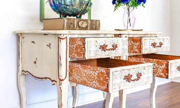 Stenciled Shabby Chic Farmhouse Style Furniture