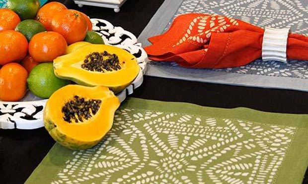How to Stencil: Tribal Batik Place Mats with Discharge Paste