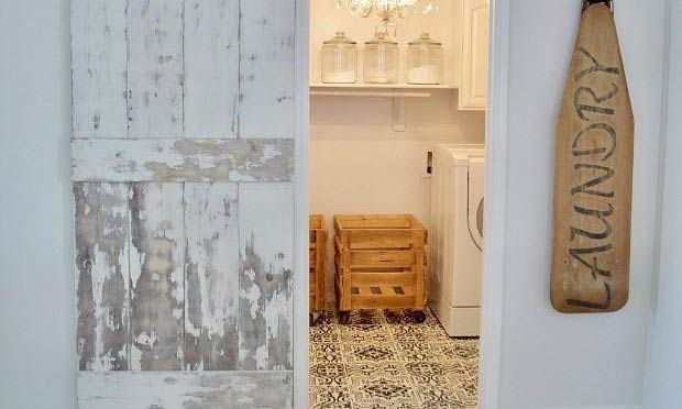 Floor Stencils Decorate a Vintage Farmhouse