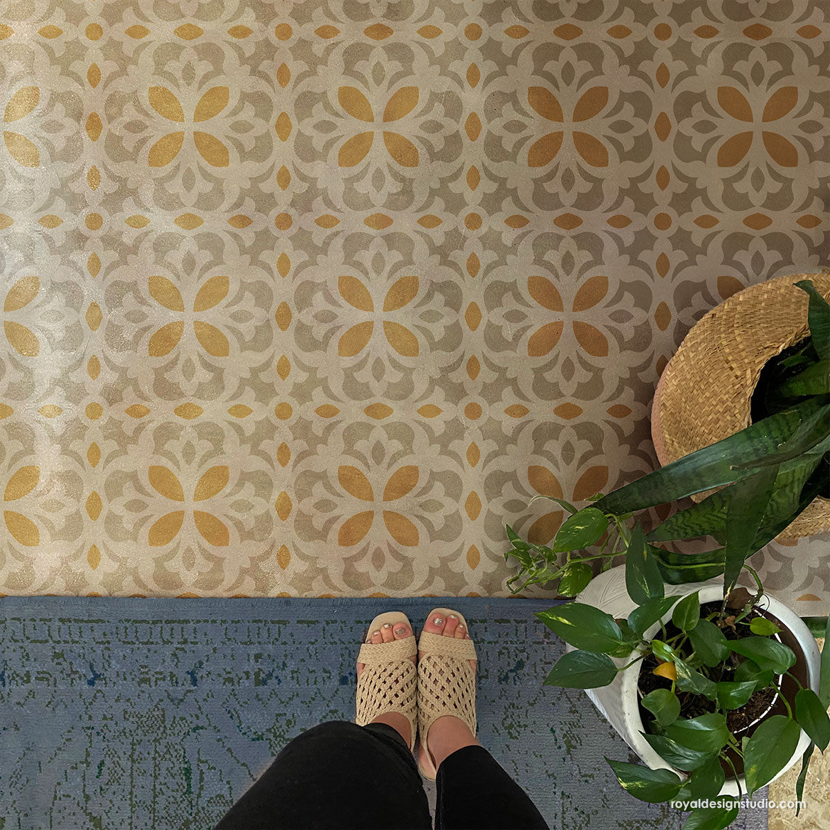 NEW! Alicante Tile Stencil