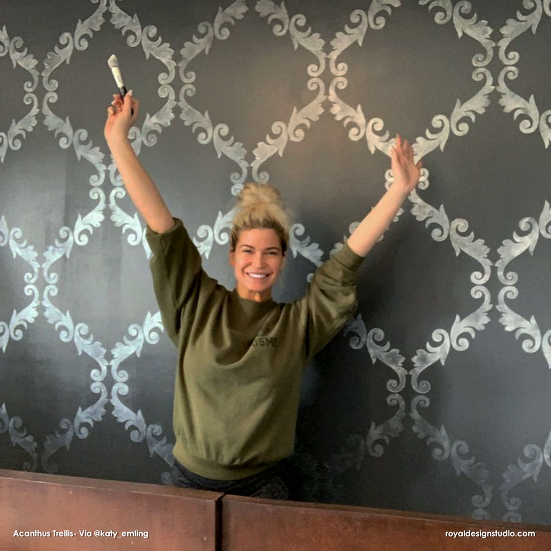 Large Trellis Wall Stencil | Acanthus Damask Wall Stencil for DIY Wallpaper