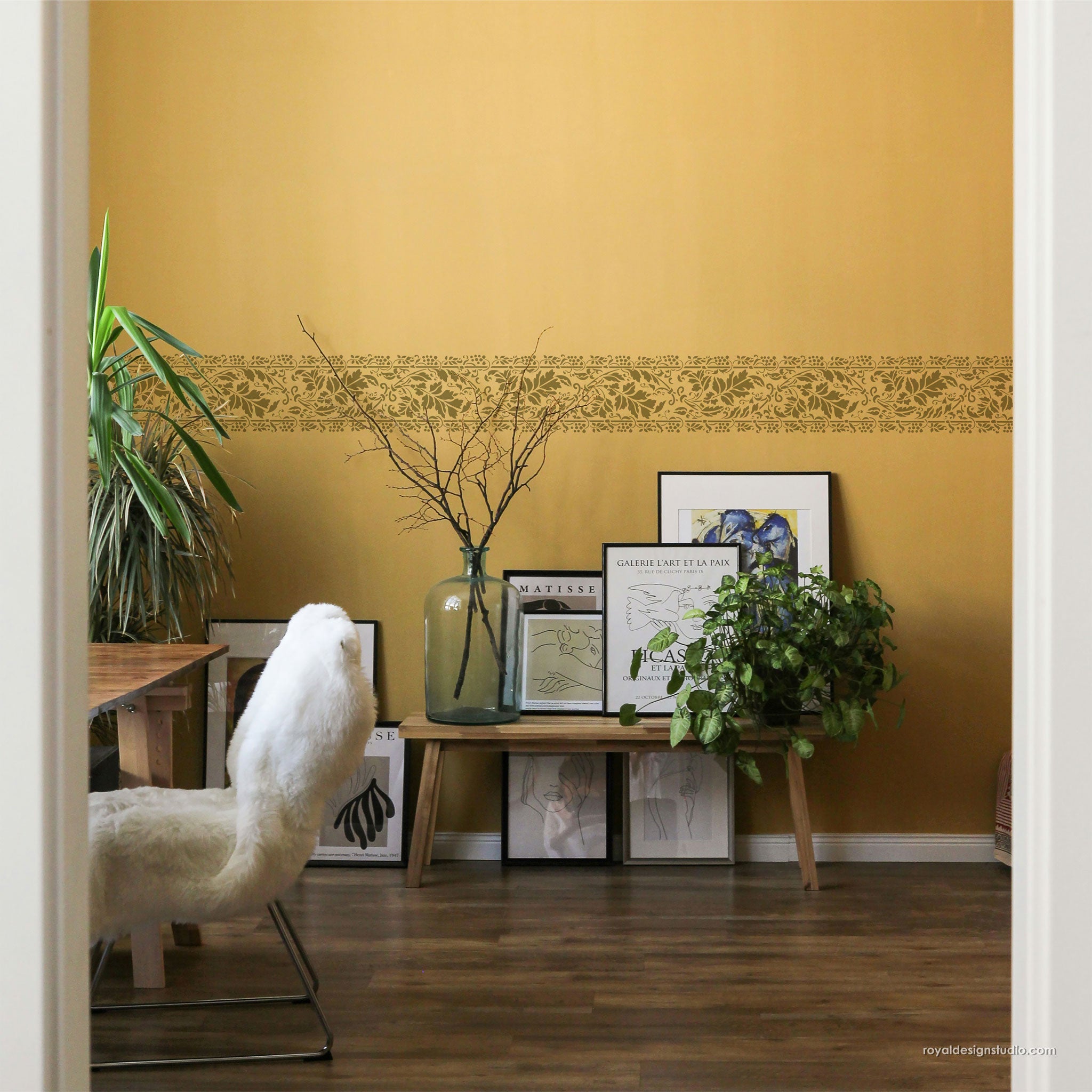 Brocade Border Stencil