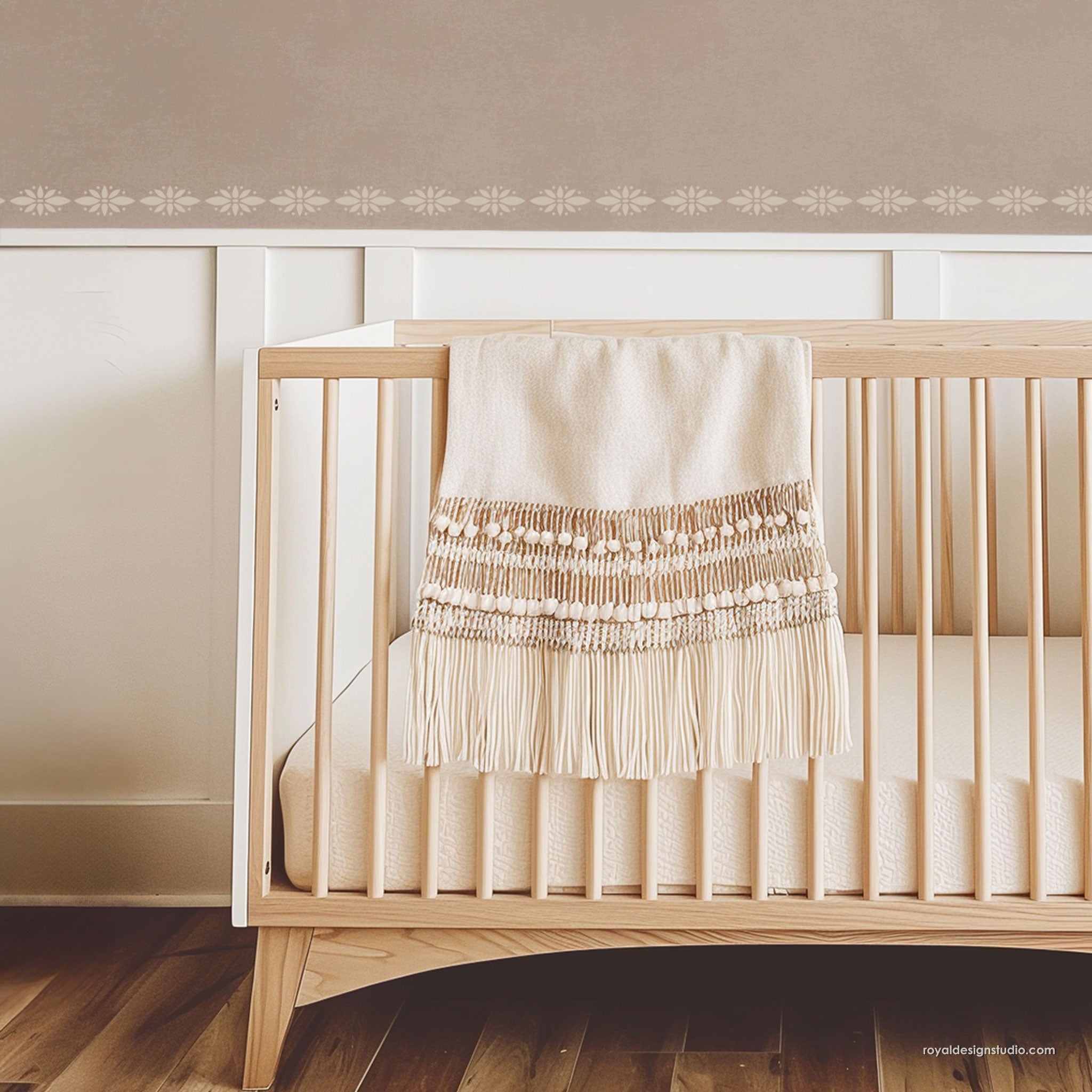 Simple Floral Wall Stencil Border