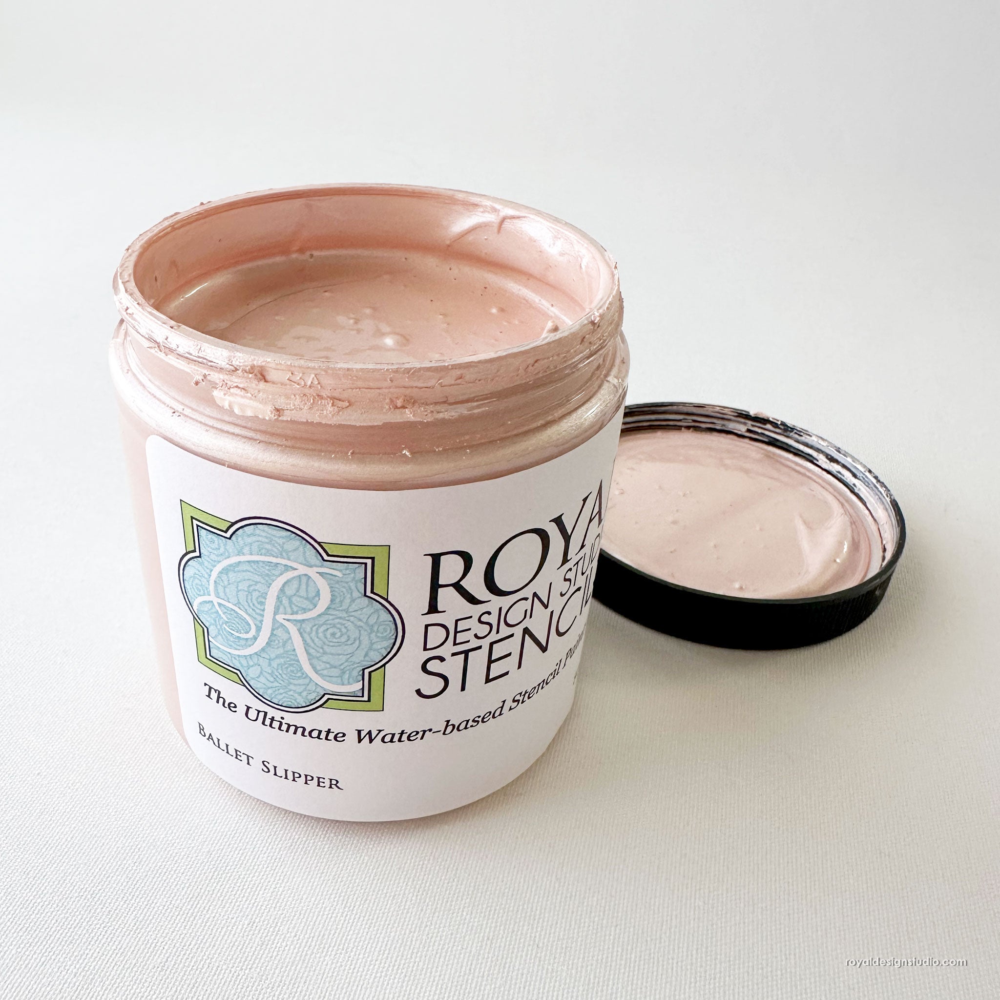 Ballet Slipper Stencil Creme