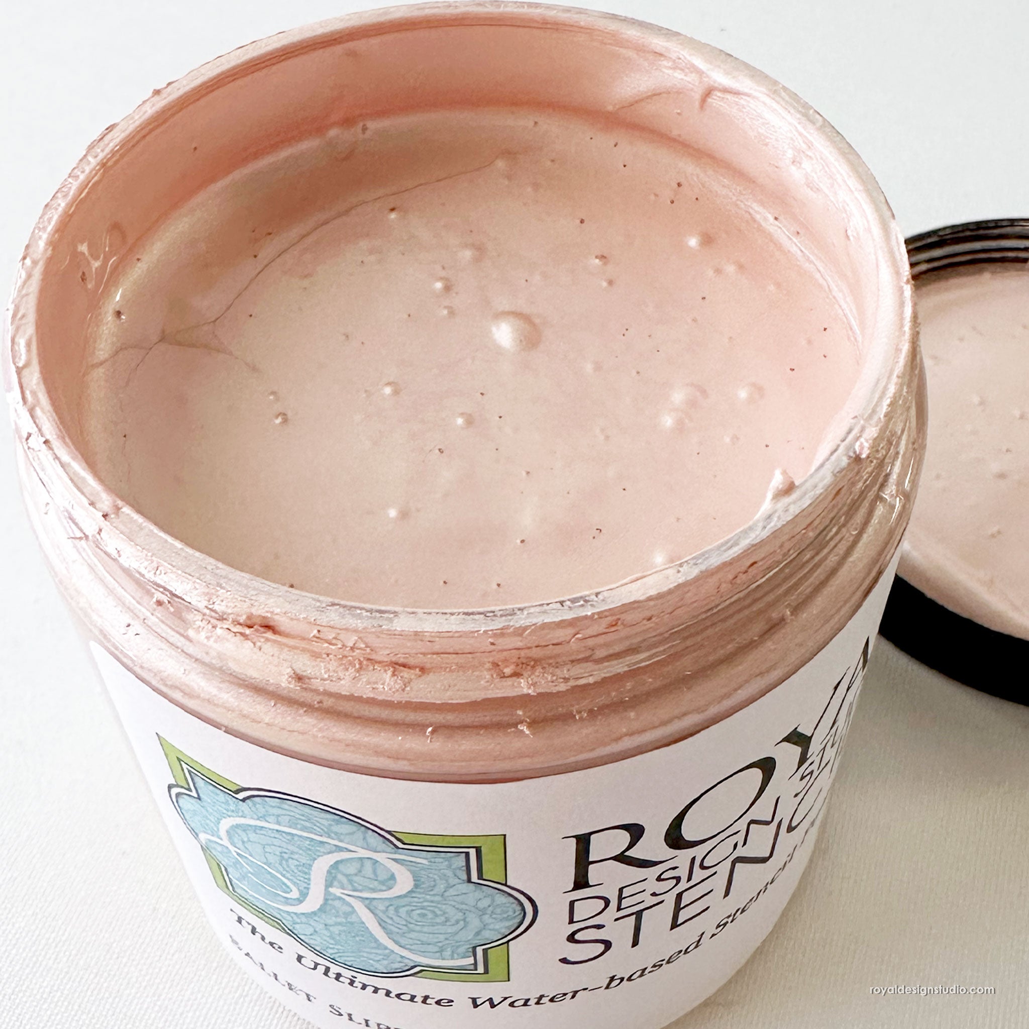 Ballet Slipper Stencil Creme