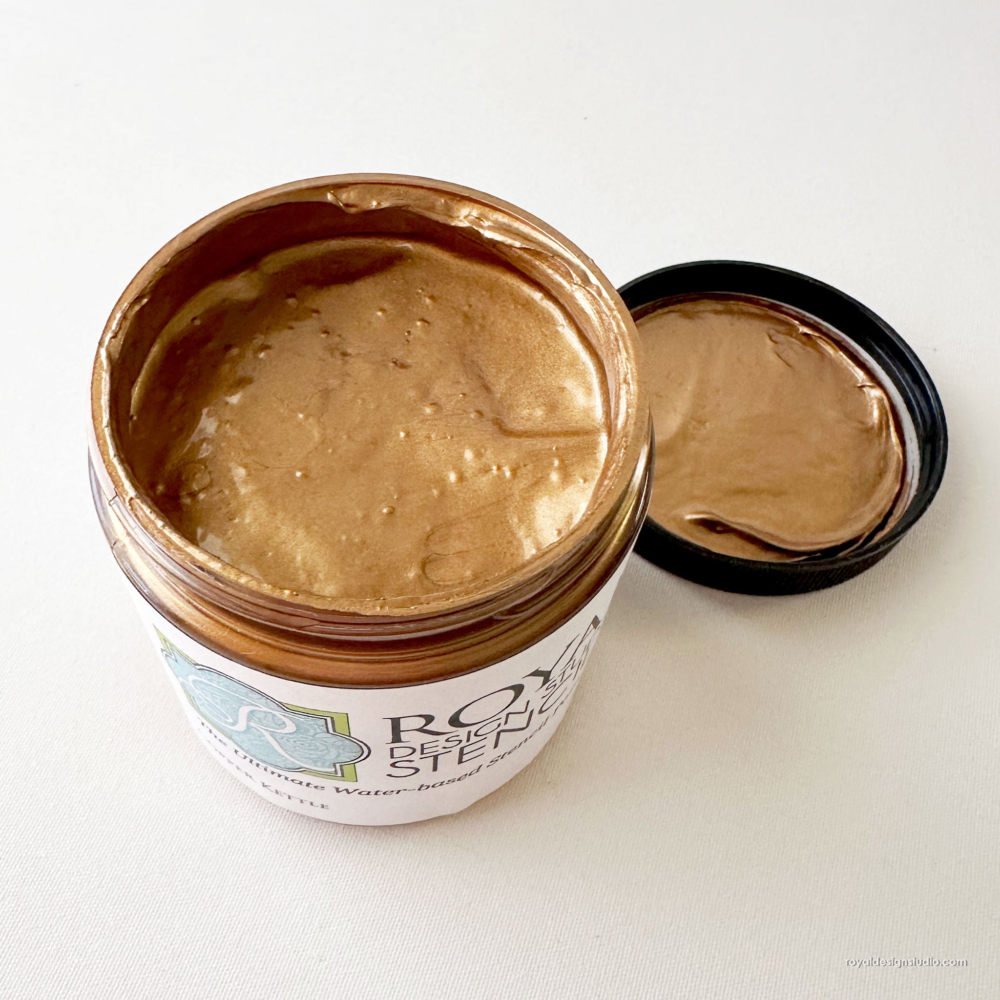 Copper Kettle Stencil Creme