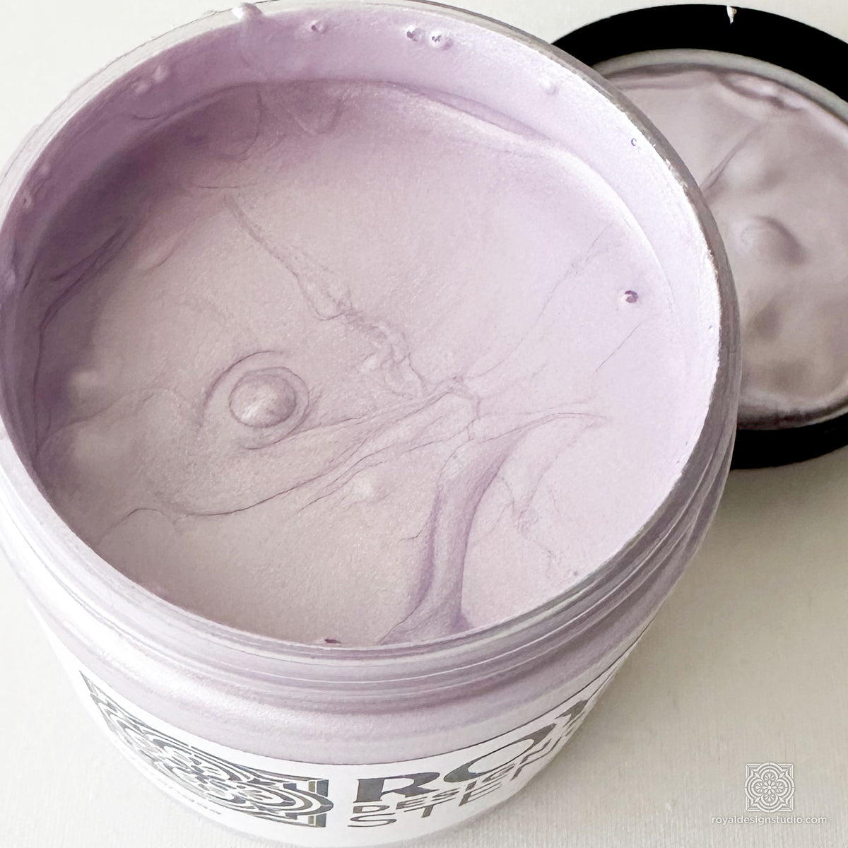 Hydrangea Stencil Creme