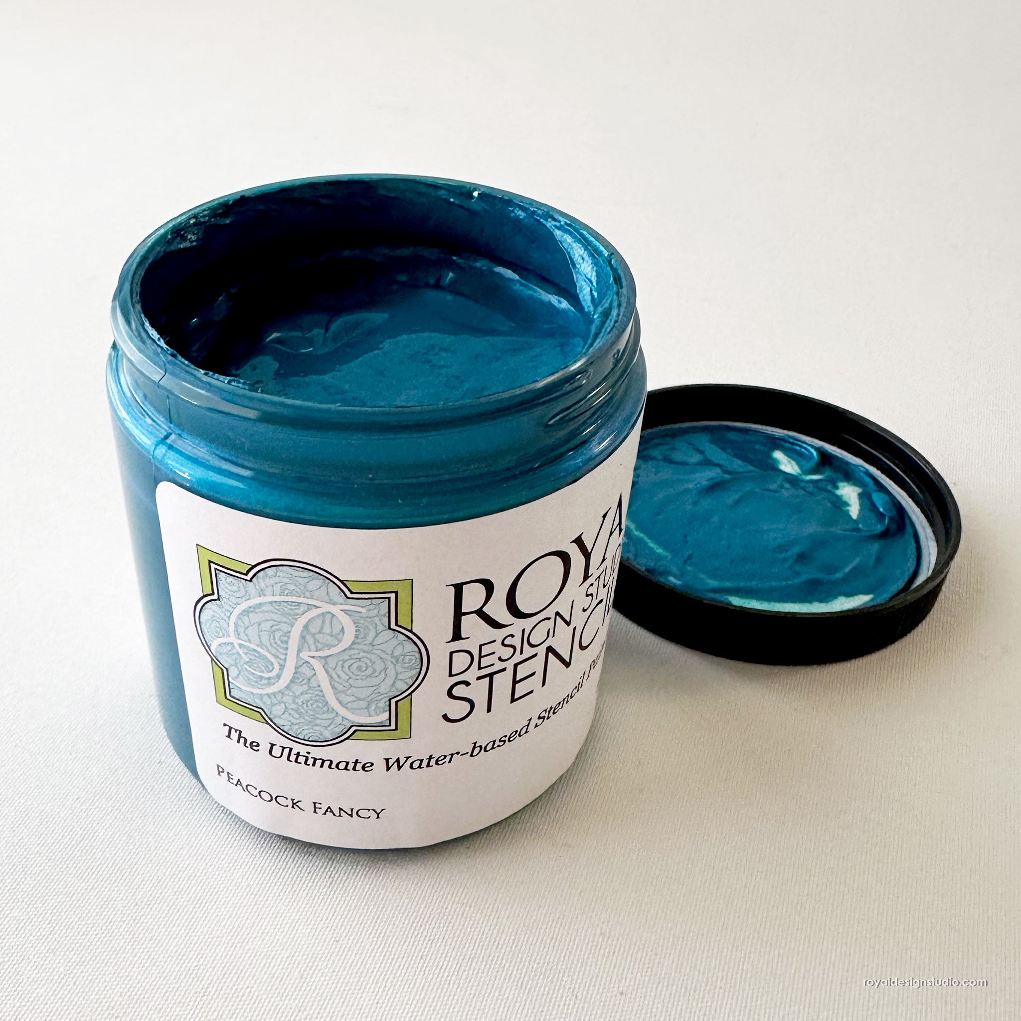 Peacock Fancy Stencil Creme