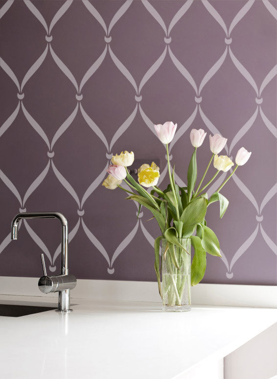 Ribbon Lattice Wall Stencil