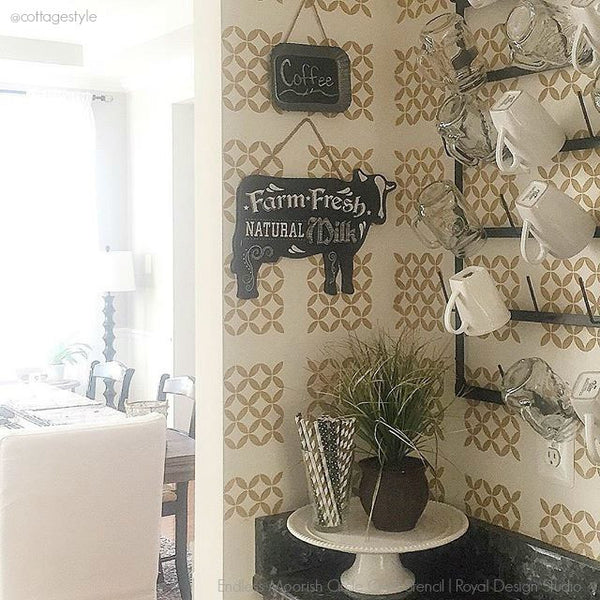 Patchwork Wallpaper Pattern - Endless Moorish Circles Moroccan Craft Stencils - Royal Design Studio