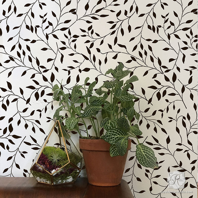 Leaf Wallpaper Pattern using Nature Room Theme Designer Wall Stencils - Royal Design Studio